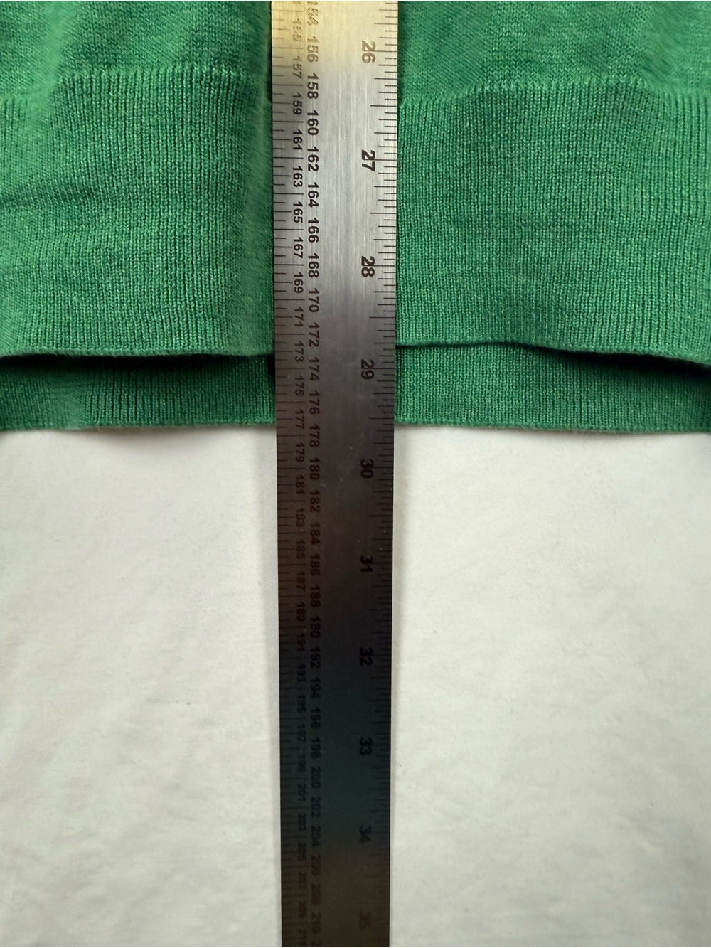 Brooks Brothers Green V-Neck Cashmere-Blend Sweater - Picture 6 of 9